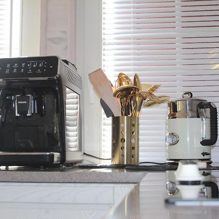 Heritage House Nida With 2 Bedrooms & Free Parking المظهر الخارجي الصورة