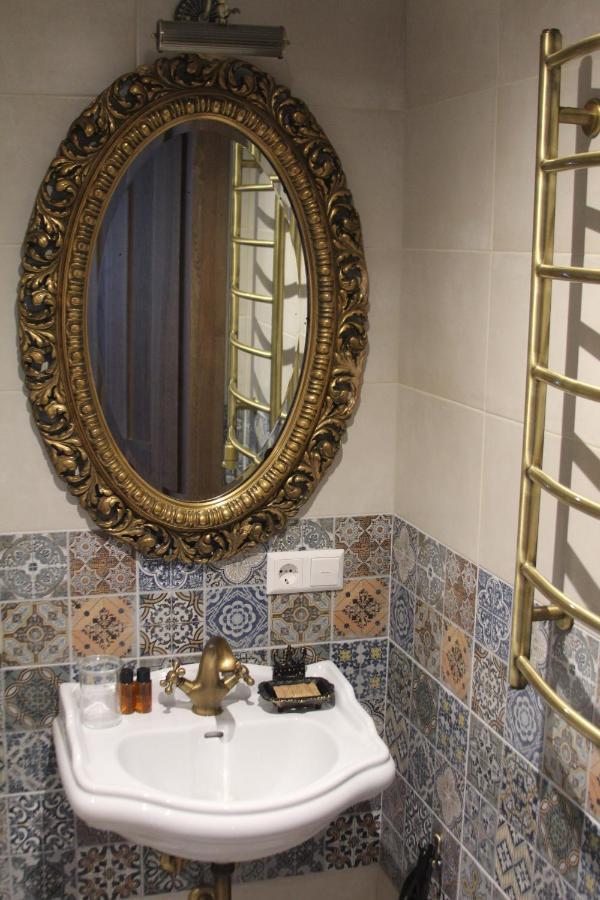 Heritage House Nida With 2 Bedrooms & Free Parking المظهر الخارجي الصورة